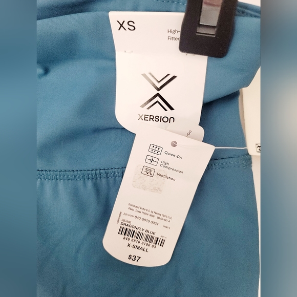 Xersion Short Leggings PTP 12x16 - Picture 3 of 4